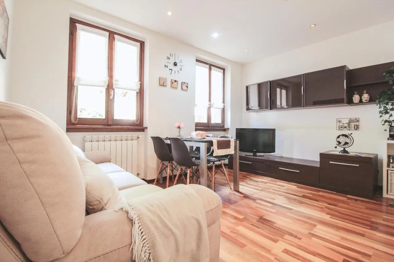 Apartament Appartamento Angelina Menaggio